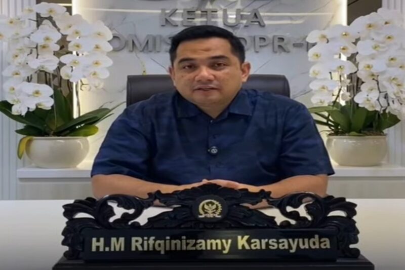 Fraksi Partai NasDem DPR RI mendorong wacana kenaikan angka parliamentary threshold serta perluasan regulasi tersebut hingga ke tingkat daerah demi memperkuat pelembagaan sistem kepartaian
