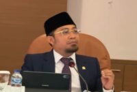 Anggota Komisi II DPR RI, Muhammad Khozin, menekankan pentingnya transformasi daerah dari ketergantungan fiskal menuju kemandirian ekonomi pada peringatan 30 tahun otonomi daerah